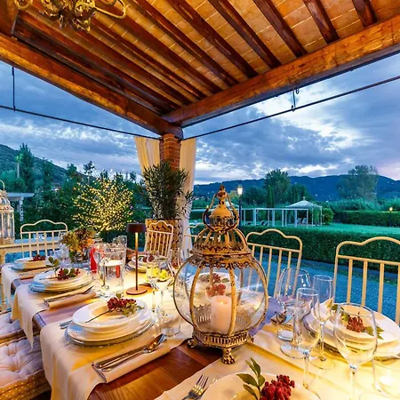 Fenced In The Heart Of Tuscany 빌라 피에베아니에볼레