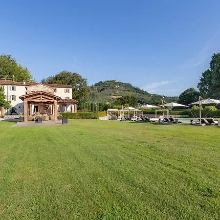 빌라 Fenced In The Heart Of Tuscany 피에베아니에볼레