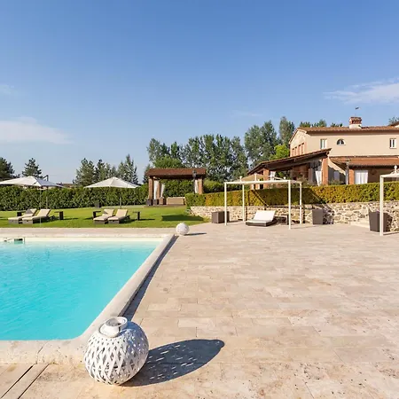 Willa Fenced In The Heart Of Tuscany Pieve a Nievole